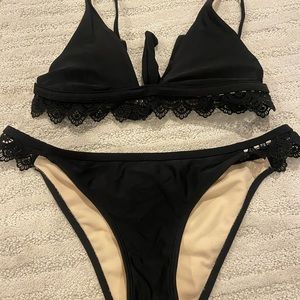 Pacsun Kendall & Kylie bikini🖤